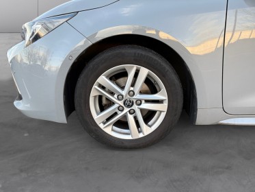 Toyota corolla touring sports hybride my22 122h dynamic business très bon état sièges avant chauffants caméra de recul......