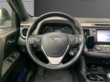 Toyota rav4 hybride rc18 pro pro 2wd black edition toit ouvrant garantie 12 mois occasion montreuil (porte de vincennes)(75)...