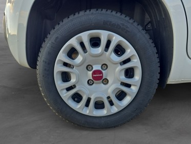 Fiat panda 1.2 l 69 ch s/s easy  courroie distribution ok révisée entretien full fiat garantie 12 mois 1ére main occasion...
