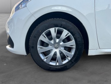 Peugeot 208 affaire bluehdi 100 ch ss premium pack occasion simplicicar reims simplicicar simplicibike france