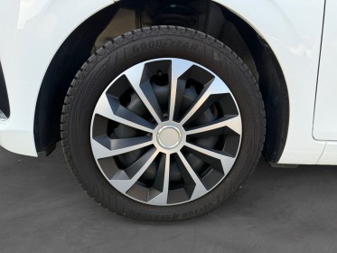 Peugeot 108 vti 72ch ss bvm5 style garantie 12 mois occasion simplicicar le mans simplicicar simplicibike france