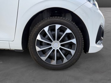 Peugeot 108 vti 72ch ss bvm5 style garantie 12 mois occasion simplicicar le mans simplicicar simplicibike france