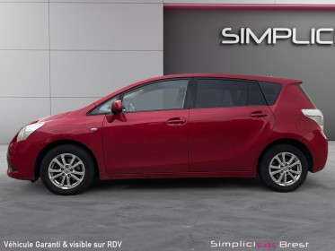 Toyota verso lca connect 2.0 d4d 126ch fap shyview connect - attelage - garantie 12 mois occasion simplicicar brest...