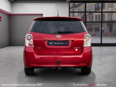 Toyota verso lca connect 2.0 d4d 126ch fap shyview connect - attelage - garantie 12 mois occasion simplicicar brest...