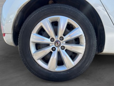 Renault clio iv business dci 75 energy business occasion simplicicar lyon nord  simplicicar simplicibike france