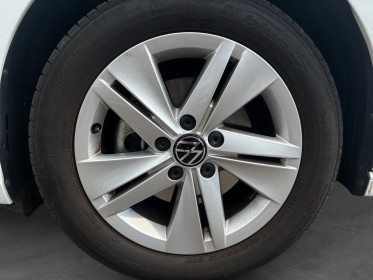 Volkswagen golf 8 110cv life plus occasion simplicicar lyon nord  simplicicar simplicibike france