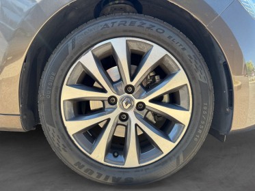 Renault clio v blue dci 115 intens occasion simplicicar lyon nord  simplicicar simplicibike france