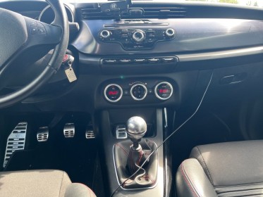 Alfa romeo giulietta 1750 tbi 235 ch quadrifoglio verde occasion simplicicar lyon nord  simplicicar simplicibike france