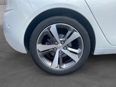 Peugeot 308 1.6 bluehdi 120ch ss bvm6 allure garantie 12 mois occasion simplicicar lyon nord  simplicicar simplicibike france