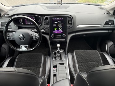 Renault megane iv berline blue dci 115 edc intens occasion simplicicar lyon nord  simplicicar simplicibike france