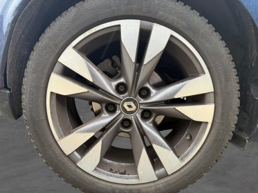 Renault megane iv berline blue dci 115 edc intens occasion simplicicar lyon nord  simplicicar simplicibike france