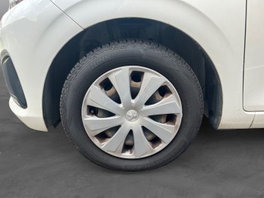 Peugeot 108 1.0 vti 68ch bvm5 access occasion simplicicar lyon nord  simplicicar simplicibike france