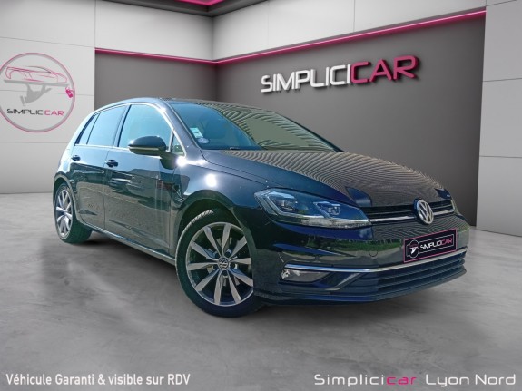 Volkswagen golf volkswagen golf 1.5 tsi 150 dsg7 carat • caméra de recul • sièges chauffants • carplay •...