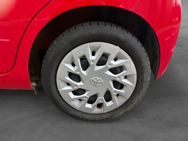 Toyota aygo my21 1.0 vvt-i x-play occasion simplicicar lyon nord  simplicicar simplicibike france