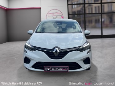 Renault clio v blue dci 85 business option /carplay/ garantie 12 mois occasion simplicicar lyon nord  simplicicar...