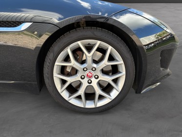 Jaguar f-type cabriolet v6 3l essence suralimente 340 ch bva8 entretenue full constructeur garantie 12 mois occasion...