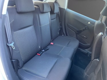 Peugeot 208 buisness  garantie 12 mois occasion simplicicar lyon nord  simplicicar simplicibike france