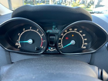 Ford fiesta 1.0 ecoboost 100 ss titanium garantie 12mois occasion simplicicar lyon nord  simplicicar simplicibike france