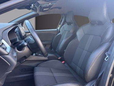 Renault clio v e-tech hybride 145 engineered occasion simplicicar lyon nord  simplicicar simplicibike france