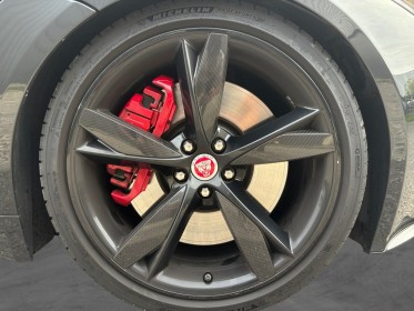 Jaguar f-type coupe v8 r 5.0 550 suralimente r / garantie 12 mois / carplay occasion simplicicar lyon nord simplicicar...