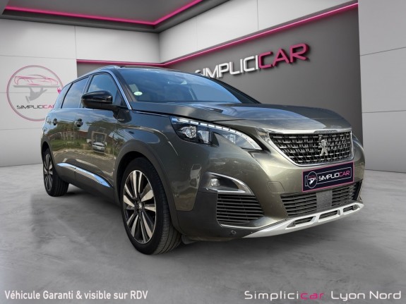 Peugeot 5008 1.5 bluehdi 130ch ss bvm6 gt line / camera de recul et 360 / car play/ toit panoramique/sono focal/siege......