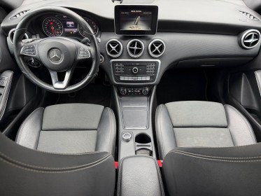 Mercedes classe a 180 d 7g-dct inspiration garantie 12 mois occasion simplicicar lyon nord simplicicar simplicibike france