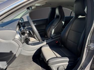 Mercedes classe cla 180 7g-dct inspiration - garantie 12 mois occasion simplicicar lyon nord simplicicar simplicibike france