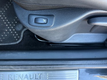 Renault clio iv dci 90 energy sl iconic siege chauffant/camera de recul/garantie 12mois occasion simplicicar lyon nord...