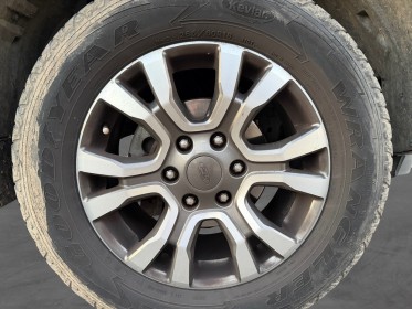 Ford ranger double cabine 3.2 tdci 200 4x4 bva6 wildtrak hardtop 12 mois garantie occasion simplicicar lyon nord simplicicar...