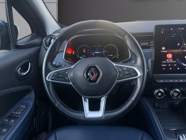 Renault zoe r135 exception , audio bose , charge rapide , soh 94% batterie en location  garantie 12 mois occasion simplicicar...