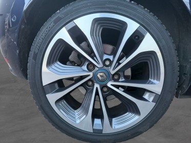 Renault zoe r135 exception , audio bose , charge rapide , soh 94% batterie en location  garantie 12 mois occasion simplicicar...