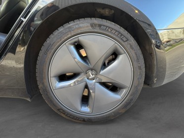 Tesla model 3 autonomie standard plus rwd 60kw garantie autopilot  garantie 12  mois occasion simplicicar lyon nord...