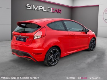 Ford fiesta 1.6 ecoboost 182 st recaro sièges chauffants echappement cobra garantie 12 mois occasion barberey simplicicar...