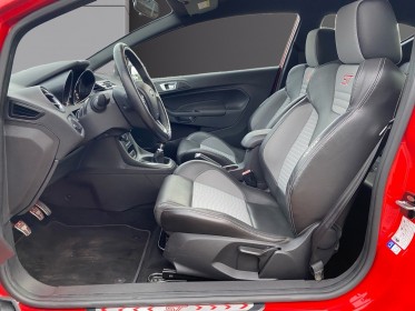 Ford fiesta 1.6 ecoboost 182 st recaro sièges chauffants echappement cobra garantie 12 mois occasion barberey simplicicar...