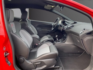 Ford fiesta 1.6 ecoboost 182 st recaro sièges chauffants echappement cobra garantie 12 mois occasion barberey simplicicar...