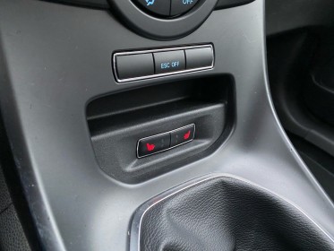 Ford fiesta 1.6 ecoboost 182 st recaro sièges chauffants echappement cobra garantie 12 mois occasion barberey simplicicar...