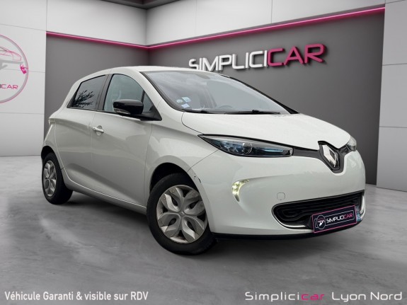Renault zoe renault zoe life/ garantie 12 mois occasion simplicicar lyon nord simplicicar simplicibike france
