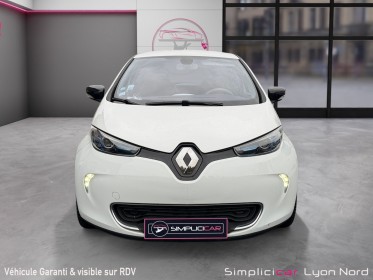 Renault zoe renault zoe life/ garantie 12 mois occasion simplicicar lyon nord simplicicar simplicibike france