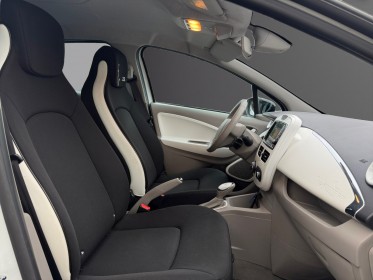 Renault zoe renault zoe life/ garantie 12 mois occasion simplicicar lyon nord simplicicar simplicibike france