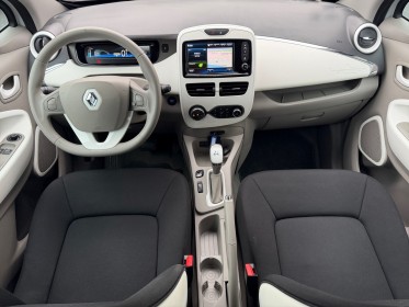 Renault zoe renault zoe life/ garantie 12 mois occasion simplicicar lyon nord simplicicar simplicibike france