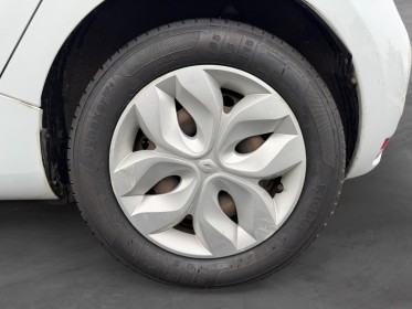 Renault zoe renault zoe life/ garantie 12 mois occasion simplicicar lyon nord simplicicar simplicibike france