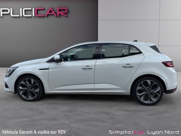 Renault megane iv berline business  air occasion simplicicar lyon nord simplicicar simplicibike france