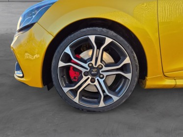 Renault clio iv 1.6 turbo 220 energy rs trophy edc / r.s. monitor / garantie 12 mois occasion simplicicar angers simplicicar...