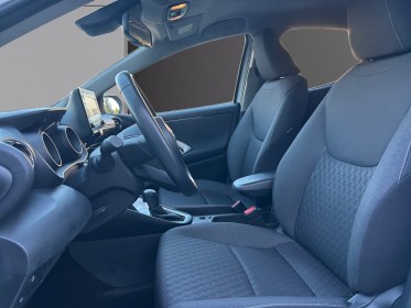 Toyota yaris hybride my22 116h design / garantie 12 mois / camera de recul occasion simplicicar lyon nord simplicicar...