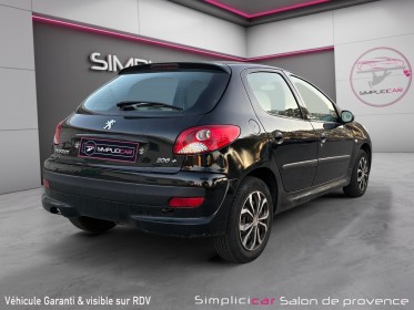 Peugeot 206 1.4e 75ch trendy/climatisation/vitres électriques/entretien à jour/garantie occasion simplicicar salon de...