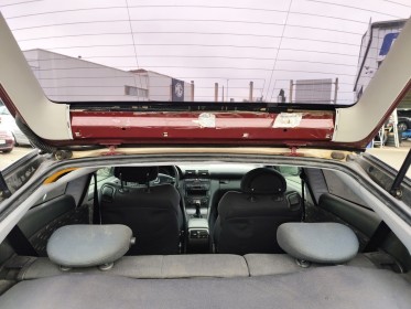 Mercedes c200 coupÉ sport climatisation automatique  garantie 12 mois occasion simplicicar frejus  simplicicar simplicibike...