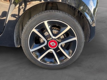 Renault twingo iii 0.9 tce 90 energy intens garantie 12 mois camera de recul regulateur garantie 12 mois occasion montpellier...
