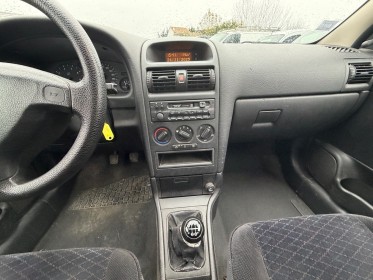 Opel astra 1.4i 16v cd occasion avignon (84) simplicicar simplicibike france