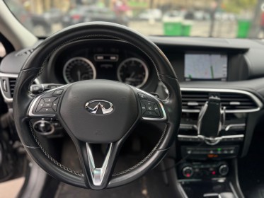 Infiniti qx30 2.2d awd 7dct premium garantie mois - siÈges chauffant - toit panoramique occasion paris 17ème (75)(porte...