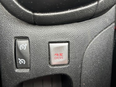 Renault clio iv 1.6 turbo 220 energy rs trophy edc - sièges chauffants - garantie 12 mois occasion simplicicar caen ...